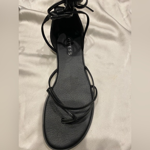 GUESS GLADIATOR WRAP SANDALS - SIZE 6.5 - Picture 7 of 9